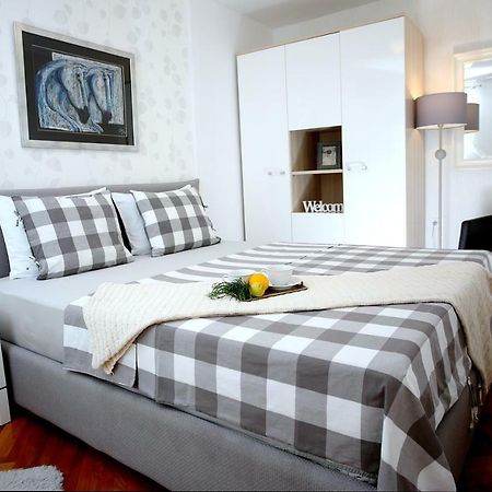 Charming Seaside Apartment Primošten Zewnętrze zdjęcie