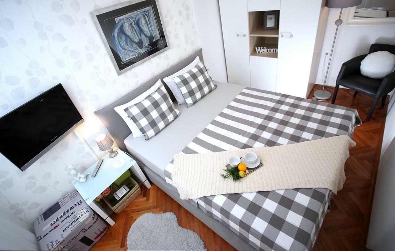Charming Seaside Apartment Primošten Zewnętrze zdjęcie